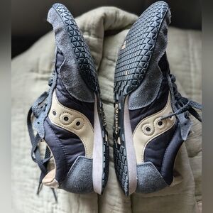 Women's Saucony Suede Sneakers